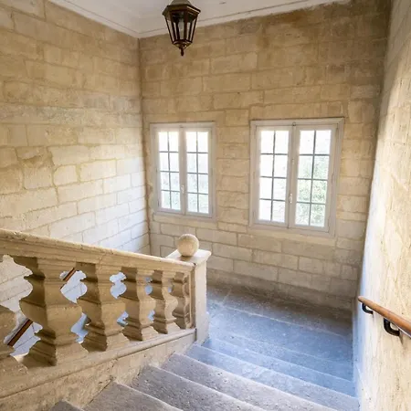 Apartment Exceptionnel Place Du Palais Des Papes Wifi Climatisation Avignon